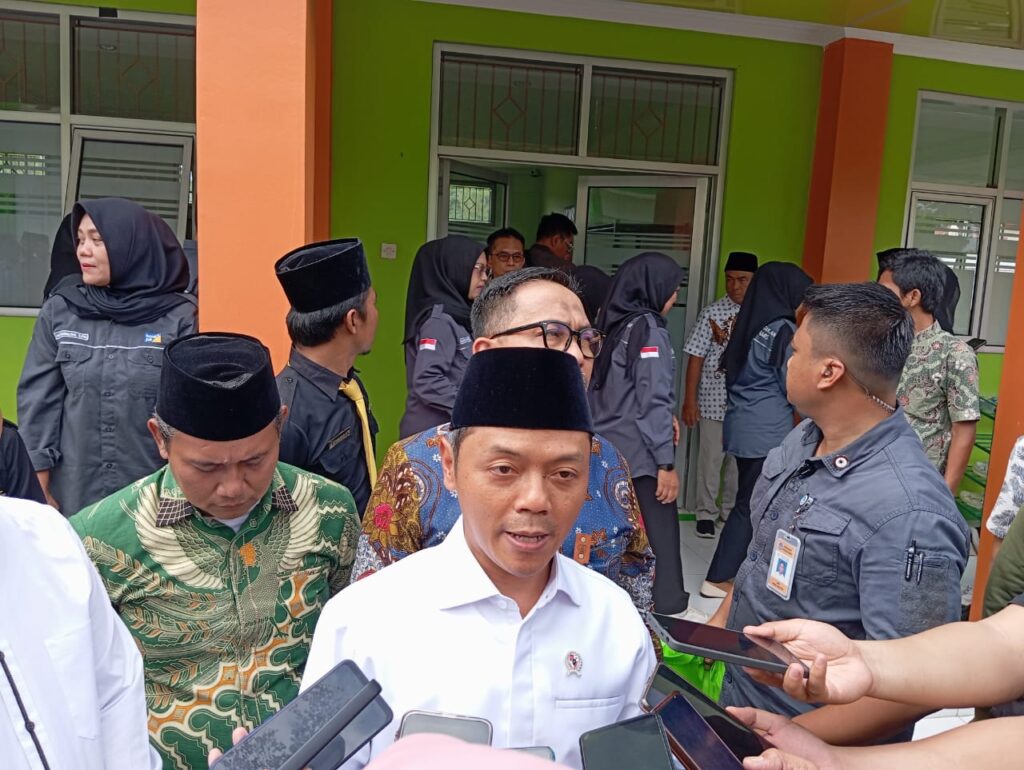 Wakil Menteri Pendidikan Dasar dan Menengah Republik Indonesia, Fajar Riza Ul Haq (foto:fauza).